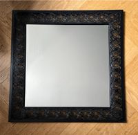 Quadratischer Metall schwarz Spiegel 59,5*59,5cm Leipzig - Leipzig, Zentrum-Nord Vorschau