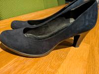 Damenschuhe, Stöckelschuhe nur einmal getragen Baden-Württemberg - Wernau Vorschau