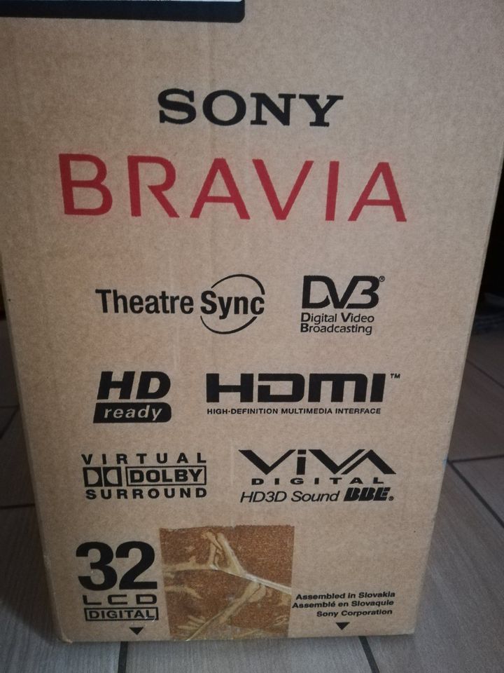 Sony Bravia 32" LCD Digital Fernseher in Geroda