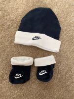 Baby Mütze und Socken Nike Niedersachsen - Loxstedt Vorschau