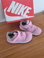 Nike Kinderschuhe Mädchen Gr. 22 Baden-Württemberg - Holzgerlingen Vorschau