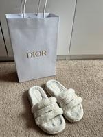 Christian Dior Mules, Lammfell, weiß/gold, Gr. 39 Kreis Ostholstein - Scharbeutz Vorschau