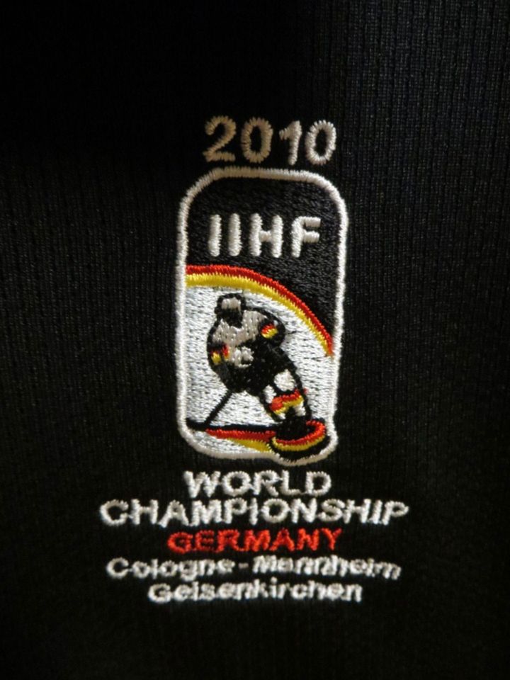 Eishockey WM 2010, Poloshirt M, Neu von Nike in Hamburg