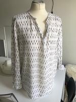 Tolle Bluse Gr.34 Marc o Polo Top Tunika weiß schwarz Zara neuwer Hamburg-Nord - Hamburg Winterhude Vorschau