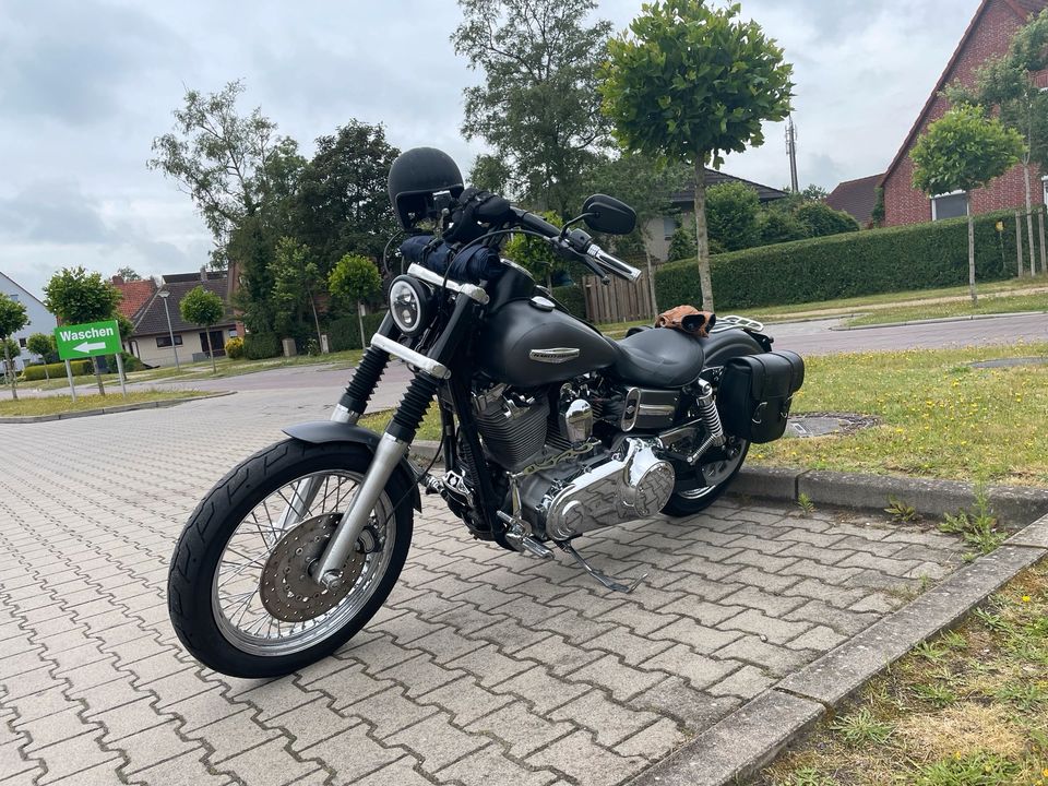 Harley Davidson Dyna Super Glide Custom mit viel Zubehör 5HD1 in Wilhelmshaven