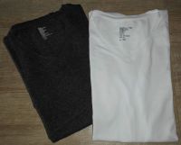 Herren T-Shirt by H&M * 2x * Größe: M ** Farbe: 1x Grau + 1x Weiß Nordrhein-Westfalen - Hilden Vorschau