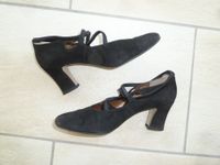 Hohe Damenschuhe Pumps Gr 39 schwarz Veloursleder 7 cm Absatz Düsseldorf - Angermund Vorschau