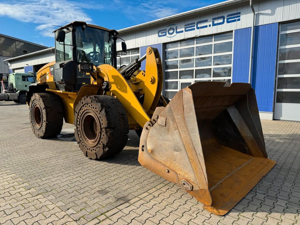 CAT 930K Radlader *Lenkrad *13.7 Ton *8.700 H in Kaufungen