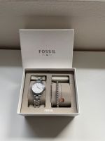 Fossil Geschenkbox Uhr mit Schmuck NEU Weihnachtsgeschenk Baden-Württemberg - Bad Säckingen Vorschau