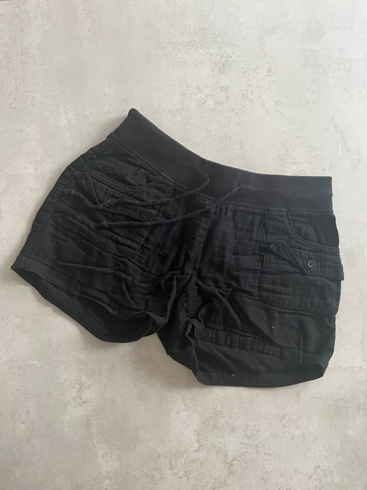 H&M Leinen Shorts 38 M schwarz in Trier