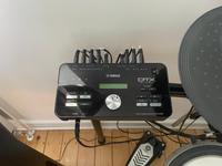 E Drum Set Yamaha DTX502 (Elektronsiches Schlagzeug) Nordrhein-Westfalen - Rheurdt Vorschau