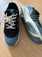 Hummel Sneaker Turnschuhe Schnürschuhe Gr. 40 Sachsen-Anhalt - Magdeburg Vorschau