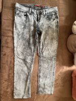 Graue Jeans QS (s.Oliver), Größe 34 Neuhausen-Nymphenburg - Neuhausen Vorschau