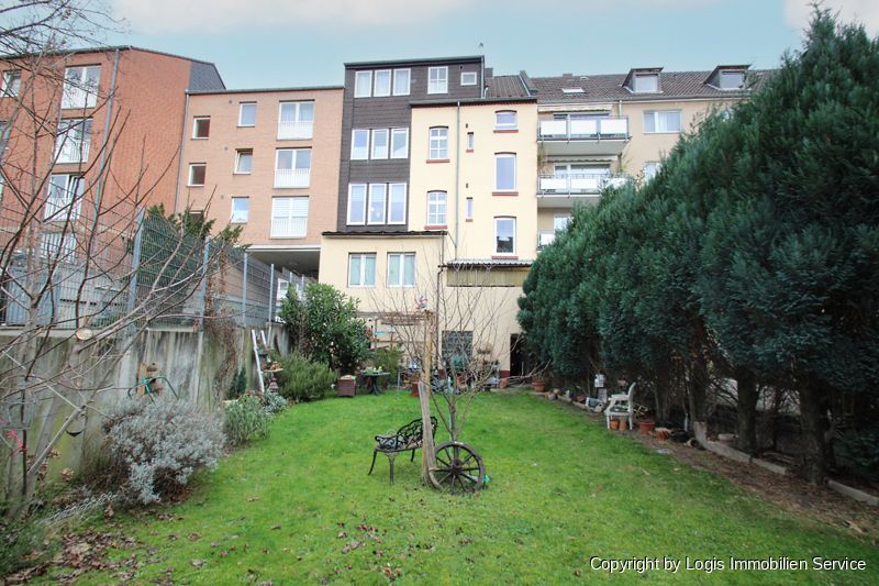 Solides Jugendstil-Investment - gute Frequenzlage in Porz - charmantes Ladenlokal in 4-Parteienhaus in Köln