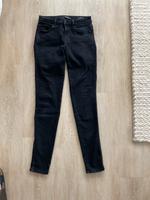 Guess Jeans Bayern - Leupoldsgrün Vorschau