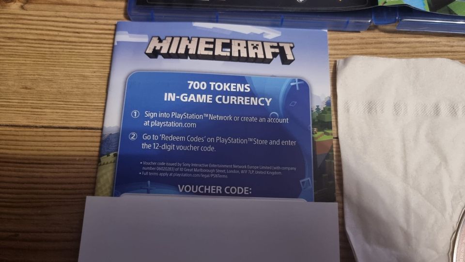PS4 - Minecraft (PS VR fähig) inkl 700 Token in Essen
