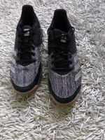 Adidas Schuhe gr.42 fast neu Nordrhein-Westfalen - Kamp-Lintfort Vorschau