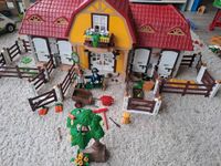 Großer Playmobil Reiterhof mit Paddocks 5221 Ponyhof Pferde Nordrhein-Westfalen - Mülheim (Ruhr) Vorschau