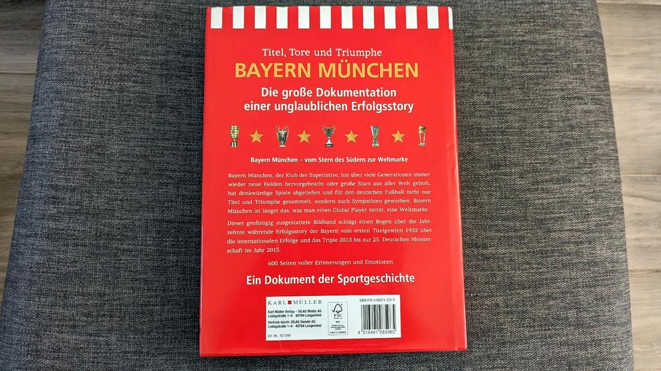 Fan-Paket "FC Bayern München" 18-teilig, tlw. NEU/OVP in Lübeck