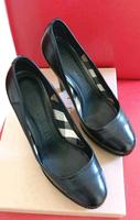 Burberry Schuhe - Pumps, Neuwertig,Schwarz,  Leder, Gr.38 Nordrhein-Westfalen - Willich Vorschau