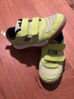 Turnschuhe Hallenschuhe Fußball Gr. 28/29 Bayern - Isen Vorschau