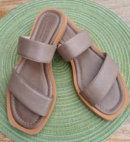 Damen Sandalette Gr.39, Taupe, Lloyd, NEU,INCL.VERSAND ! Schleswig-Holstein - Großharrie Vorschau