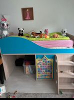Kinder Hochbett mit schränke, Schreibtisch und Stuhl Nordrhein-Westfalen - Leverkusen Vorschau