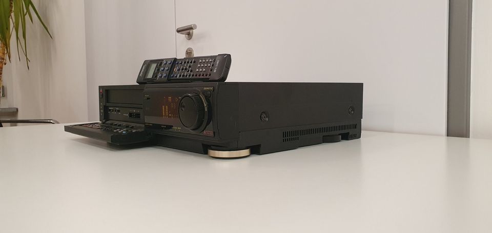 Panasonic NV FS88 VHS Videorecorder VHS Videorekorder Super VHS in Ottobrunn