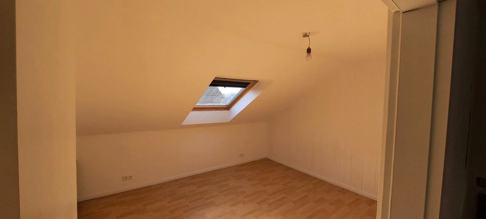 Großzügige 3,5 Zimmer Dachgeschosswohnung in Rheinmünster in Rheinmünster