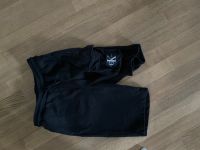 Coole Calvin Klein Jogging-Cargo-Shorts Gr. 16 / 170 in schwarz Niedersachsen - Gehrden Vorschau