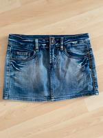 Mini Jeansrock von  Fishbone, Größe XS, top Zustand Berlin - Mitte Vorschau