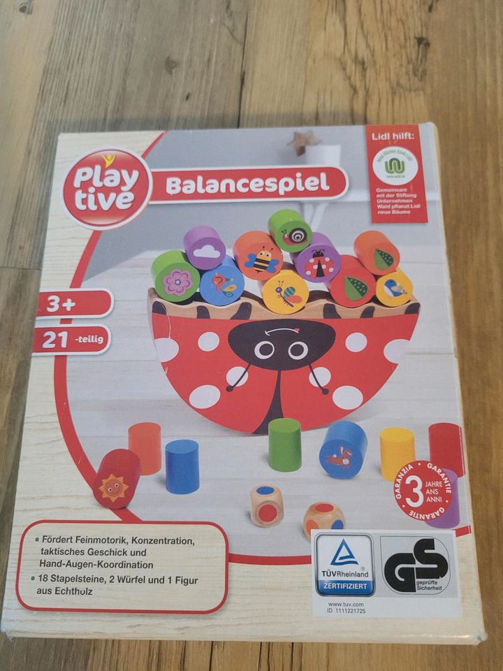 Balancespiel Stapelspiel Marienkäfer Holz Kinder Adventskalender in Hamburg