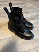 Dr. Martens - Schnürstiefelette '1460' in Schwarz Berlin - Neukölln Vorschau
