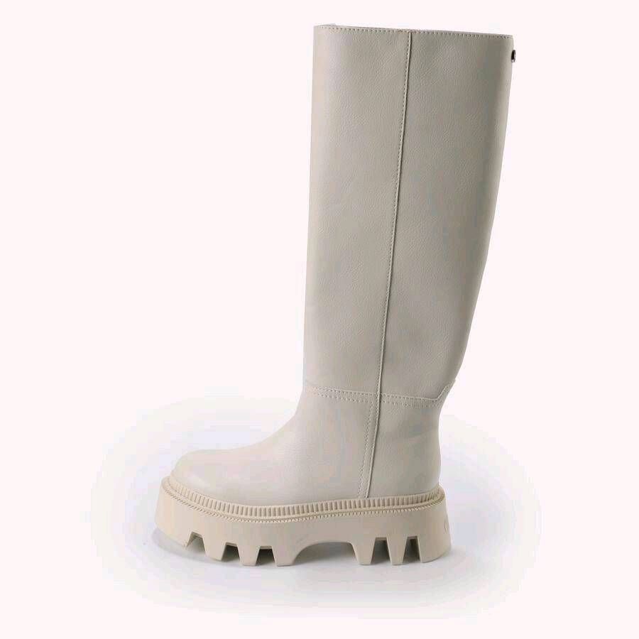 Buffalo Flora Boot Schlupfstiefel/Winterstiefel, vegan-nappa, in in  Frankfurt am Main - Nordend | eBay Kleinanzeigen ist jetzt Kleinanzeigen