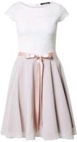 Neu mit Etikett! Swing Cocktail Kleid, Größe 44 Saarbrücken - St Johann Vorschau