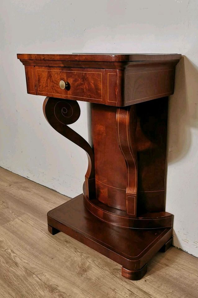 Biedermeier Konsole Mahagoni um 1840 Antik in Ehringshausen