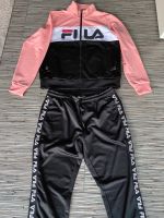 FILA Trainingsanzug Gr.M schwarz/weiß/rose Nordrhein-Westfalen - Lemgo Vorschau