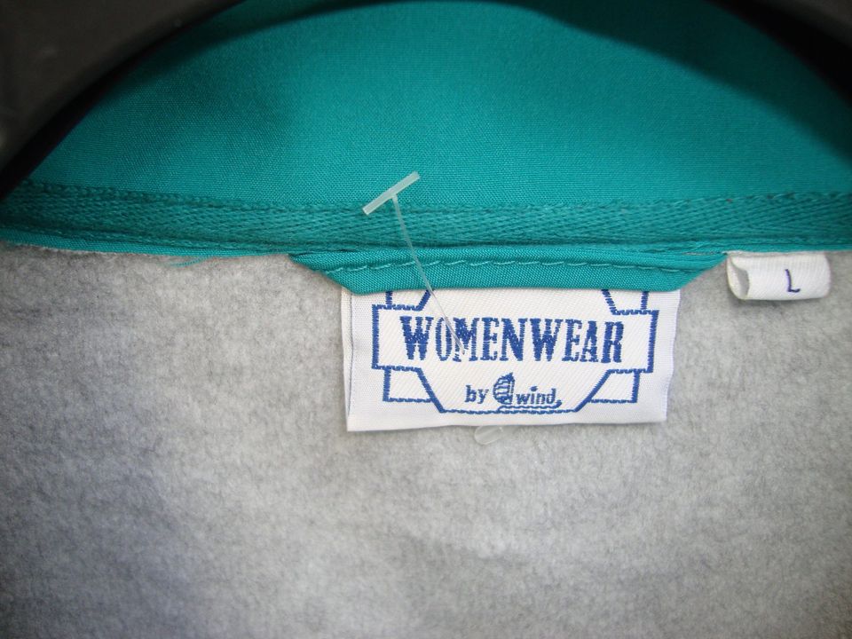 Schöne Windjacke von Womenwear Gr.L in Werl