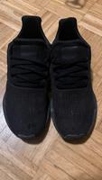 Adidas Sneaker Größe 10 / 44 Frankfurt am Main - Berkersheim Vorschau
