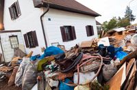 ✔️Entrümpelung ✔️Haushaltsauflösung ✔️Entsorgung ✔️Entrümpelungsunternehmen ✔️Abrissunternehmen ✔️Dachbodenräumung ✔️Gartenabfallentsorgung ✔️Kellerräumung ✔️Sperrmüll Abholung ✔️Wohnungauflösung Niedersachsen - Varel Vorschau