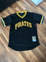 Mitchell & Ness Willie Stargell Jersey Herren / Größe XL Hessen - Schauenburg Vorschau