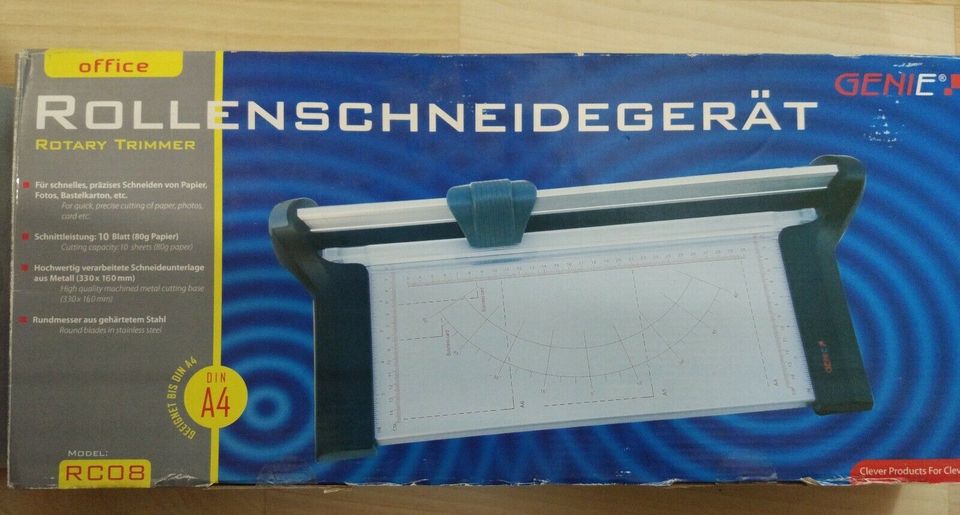 Genie RC-08 Papier Rollenschneidegerät DIN A4 Schneide Gerät Roll in Berlin