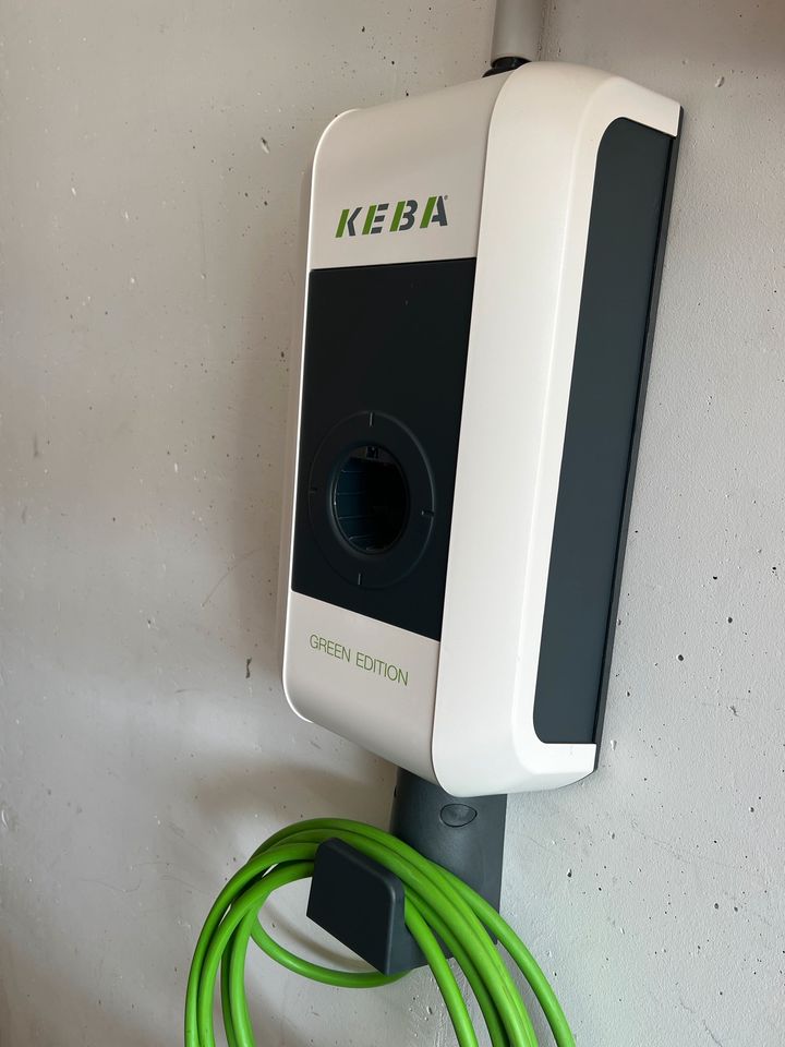 KEBA KeContact P30 a-series GREEN EDITION Wallbox in Waltenhofen