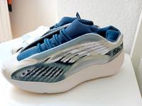Adidas Yeezy 700 V3 Dortmund - Oespel Vorschau
