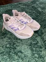 Verkaufe Adidas Schuhe Größe 39 Berlin - Lichtenberg Vorschau