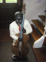 Figur / Statue / Skulptur: Jazzmusiker mit Kontrabass Saarland - Saarwellingen Vorschau