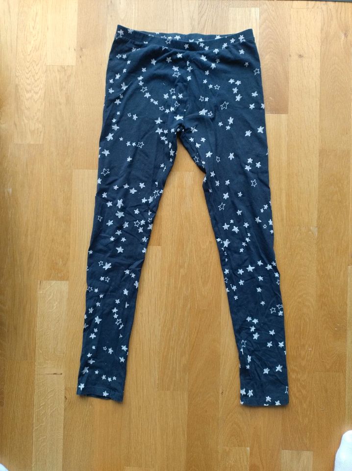 Leggins Gr.164 Zara Girls dunkel blau mit Sternen in Ahrensburg
