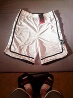 TAPOUT SHORT Gr. L weiss/schwarz NEU m. Etikett Thüringen - Jena Vorschau