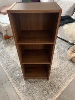 Neues BILLY Bücherregal, braun Nussbaumnachbildung, 40x28x106 cm Hessen - Großenlüder Vorschau