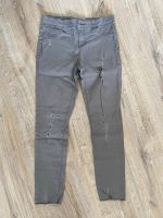 Skinny Jeans mit Löchern 140 Nordrhein-Westfalen - Steinheim Vorschau